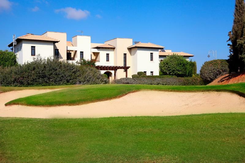 Aphrodite Hills Villa *