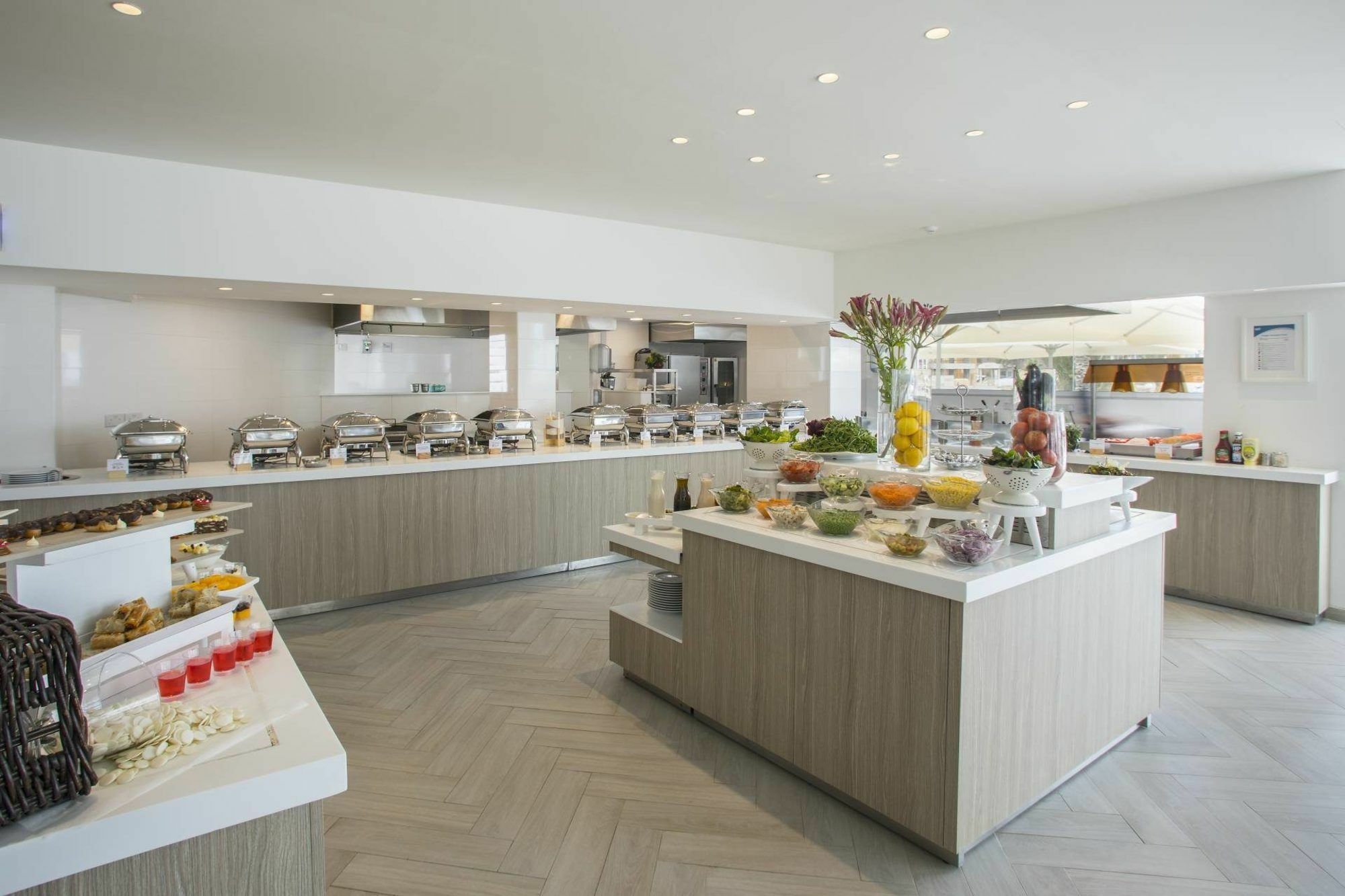 Infinity Blu - Designed For Adults By Louis Hotel