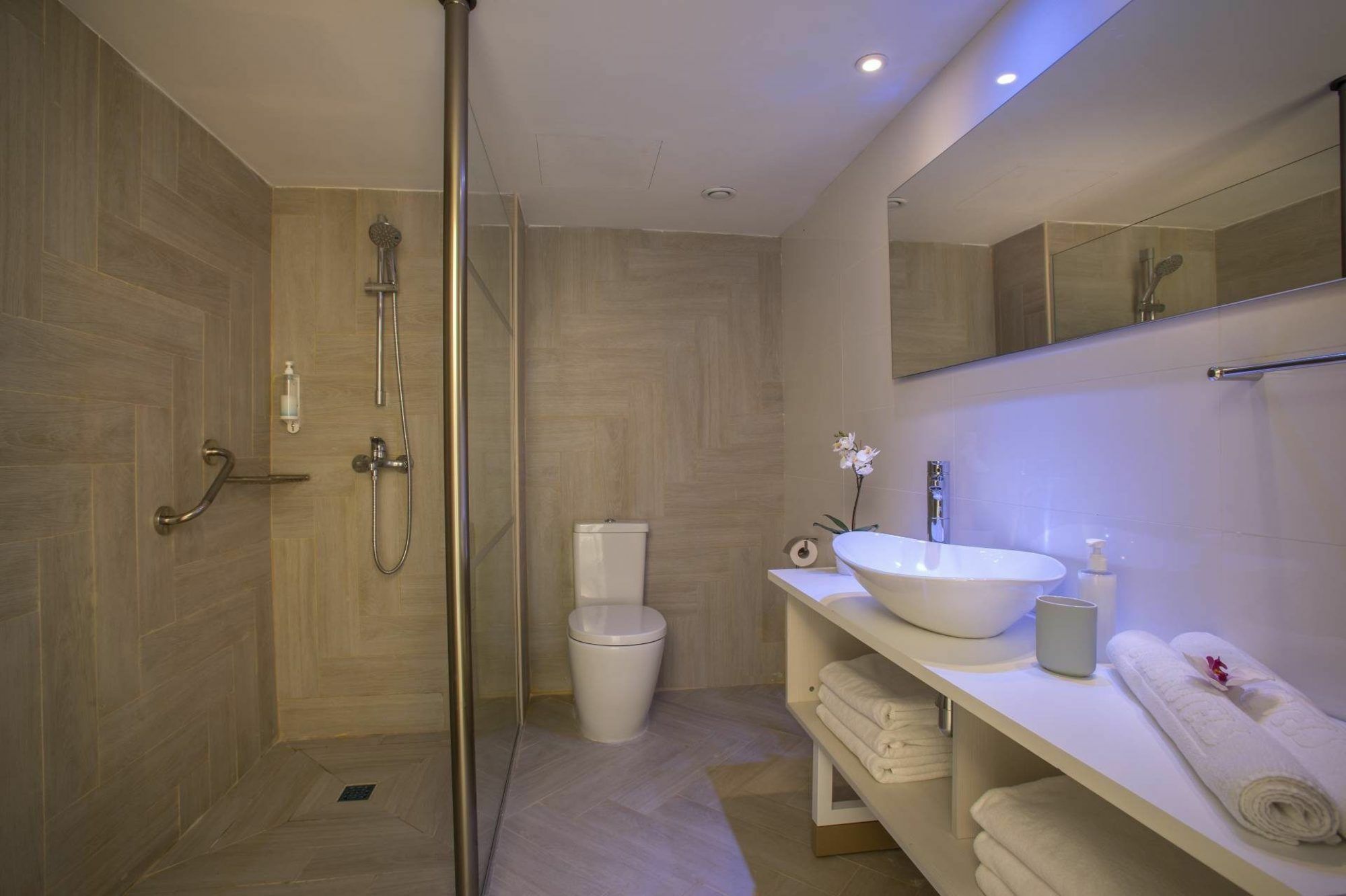 Infinity Blu - Designed For Adults By Louis 4* Protaras