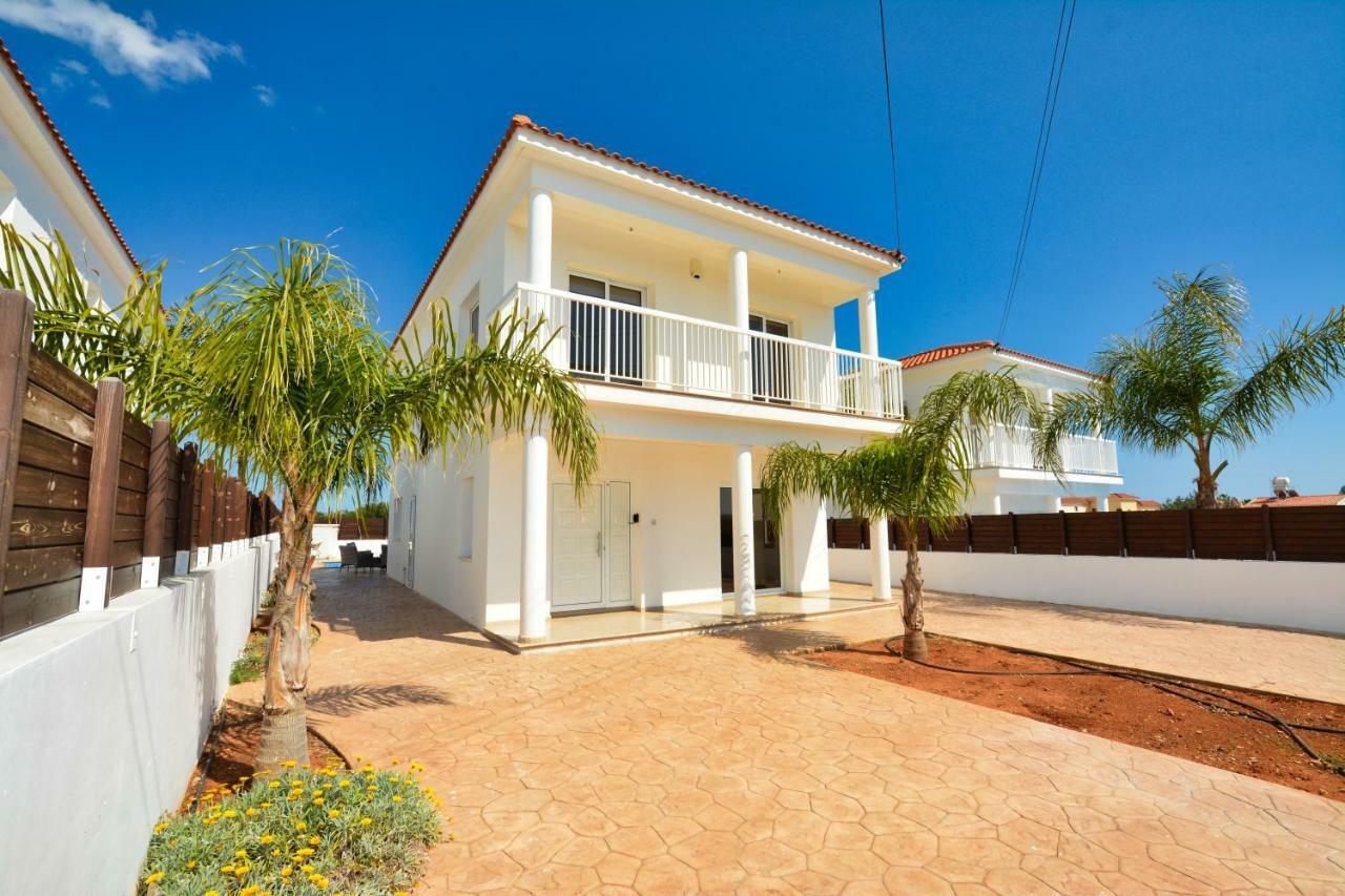 Nissi Gintare Villa Ayia Napa