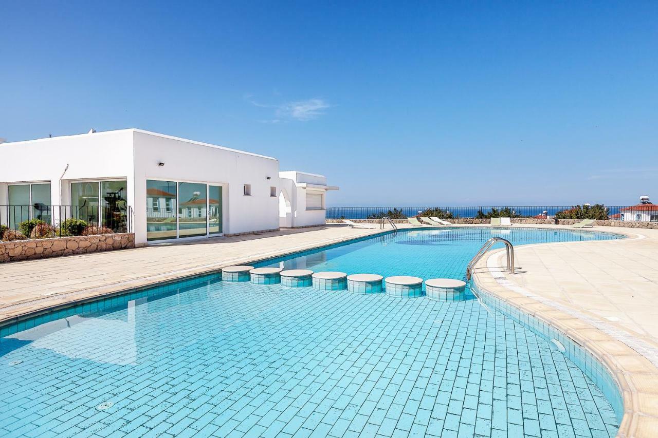 Seaview Selvi Village Apt Holiday home Vasilia