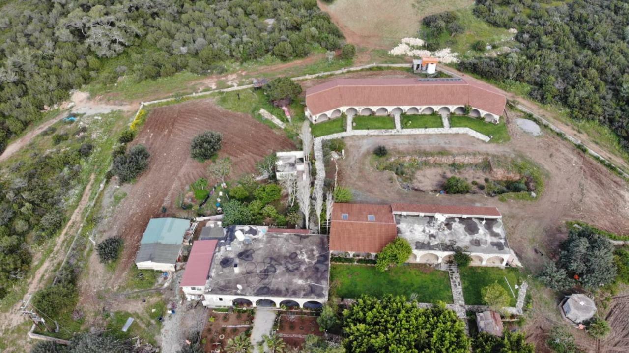 Elausa & Restaurant Resort