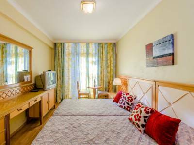 Aparthotel Estella