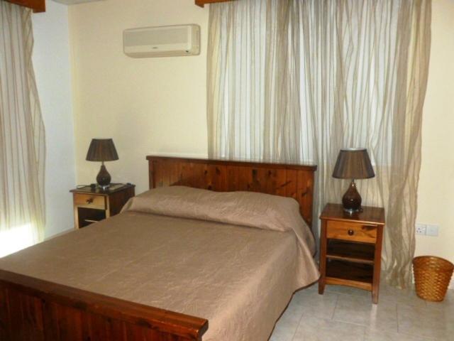 Philippou & Apartment Larnaca