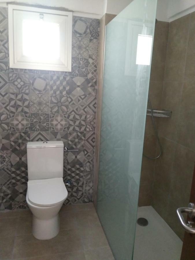 Livas Aparthotel 3*