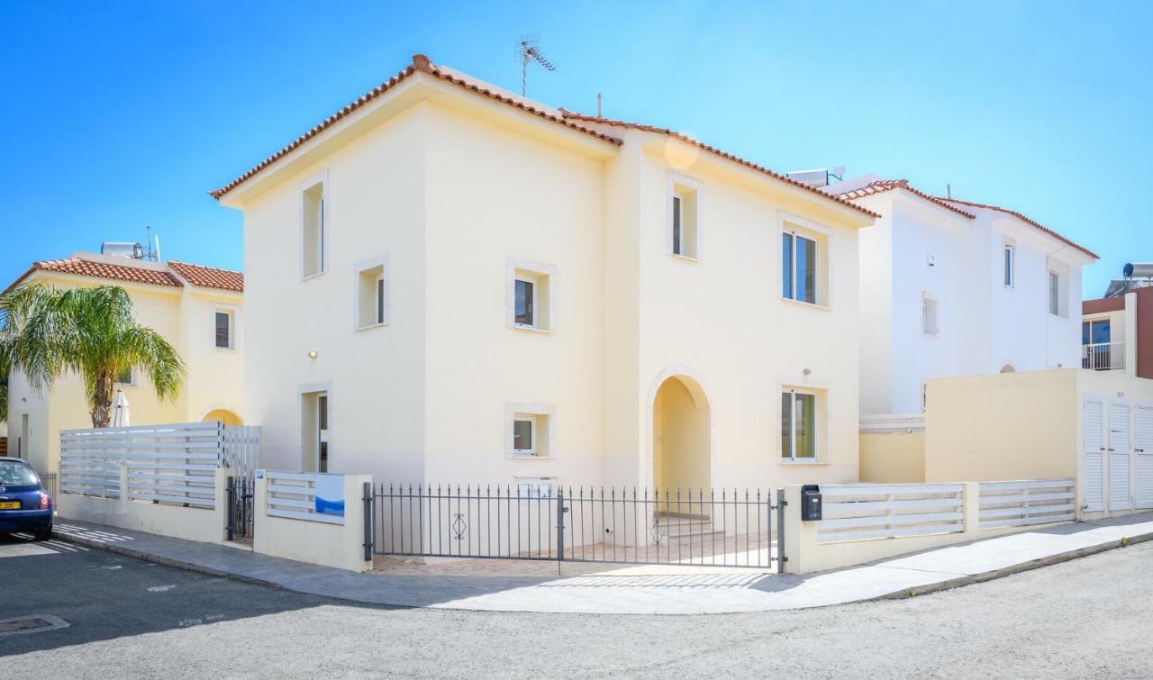 Villa Galina Villas *