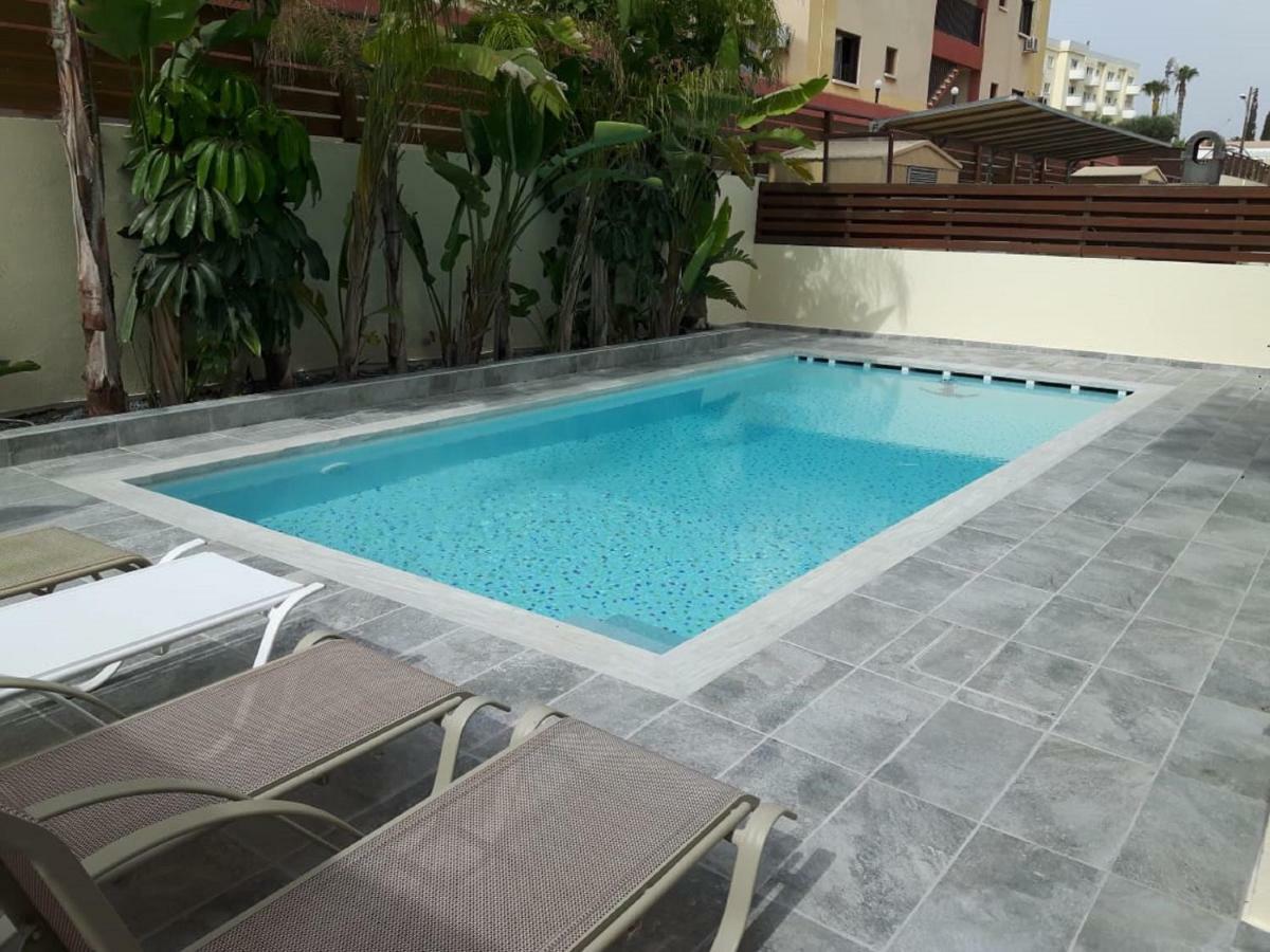 Ismini Lagoon Villa