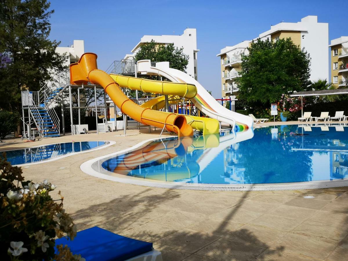 Deluxe Seaside