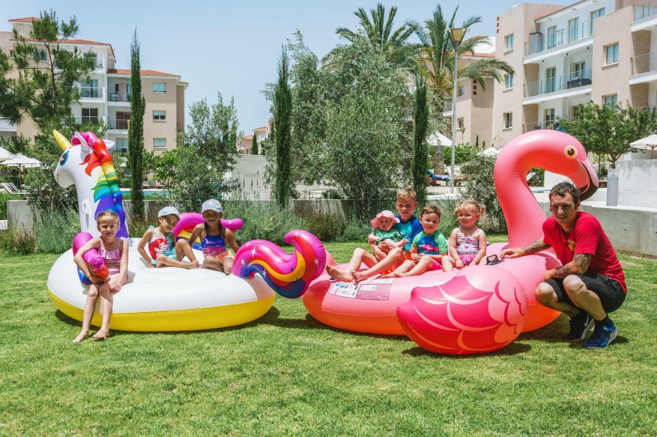 Elysia Park Aparthotel Paphos