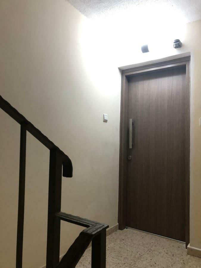 Luxury 2 Bed Next To The *