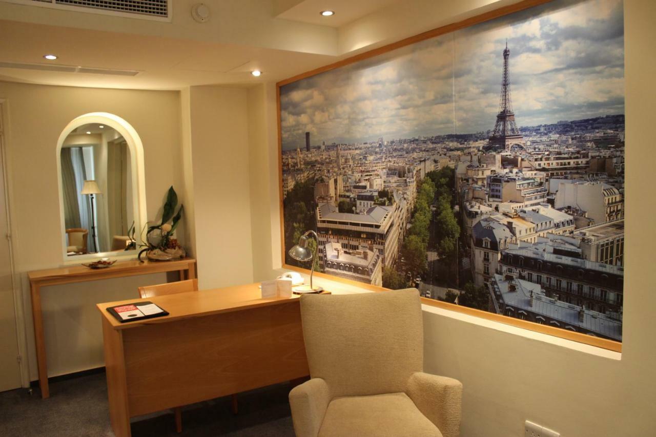 Europa Plaza Hotel 3*