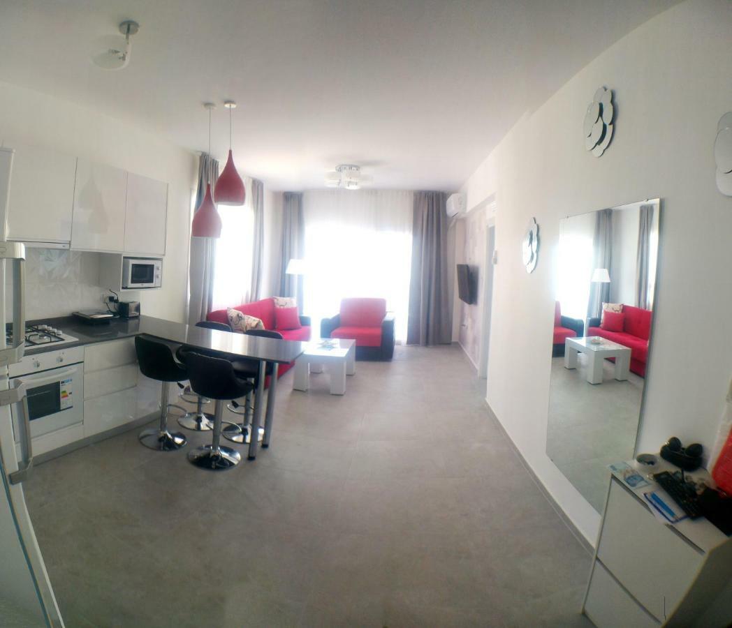 Holiday Apartments In Cyprus *