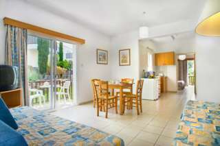 Hotel Akti & Village Klorakas