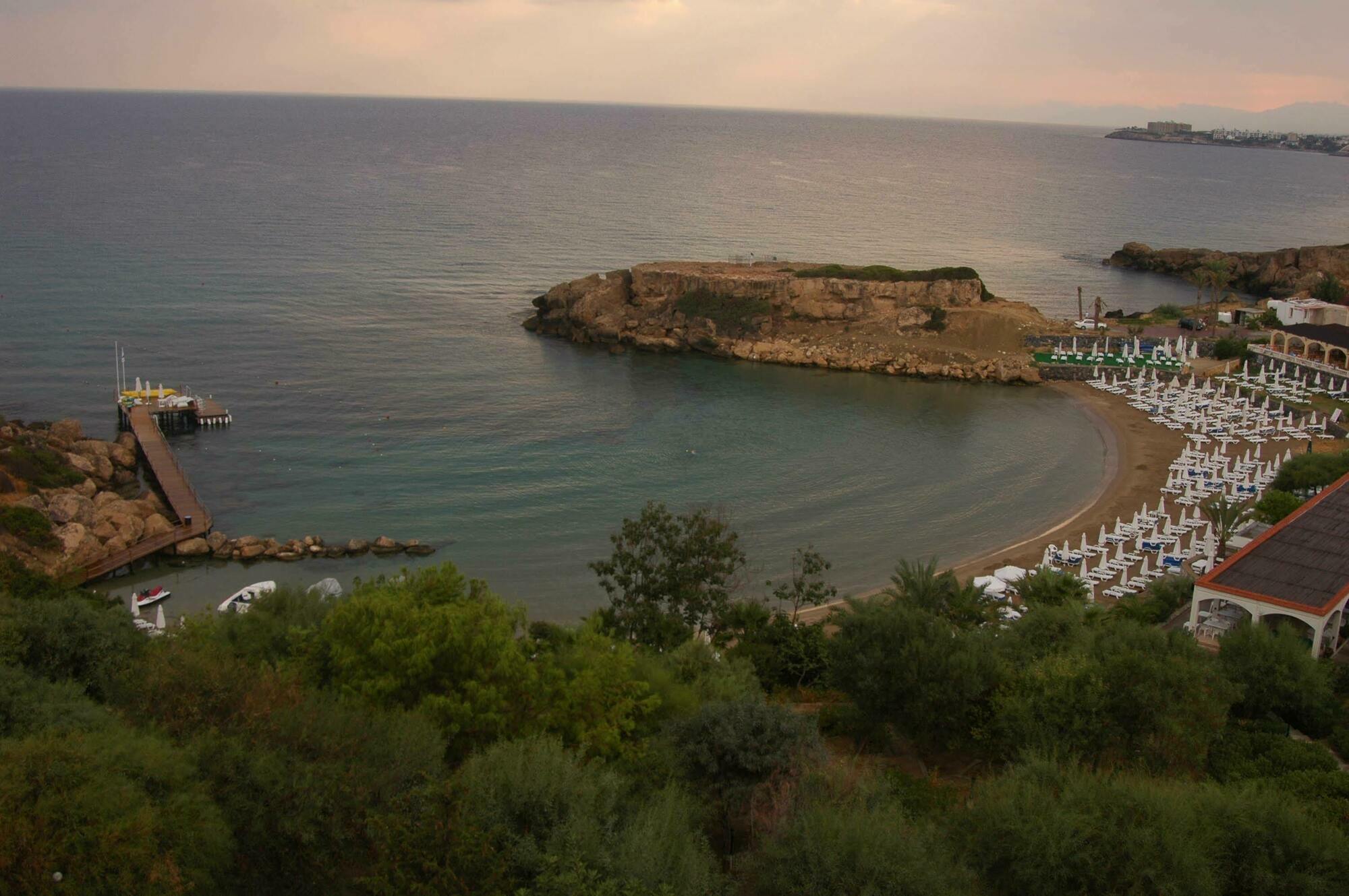 Denizkizi Hotel 4*