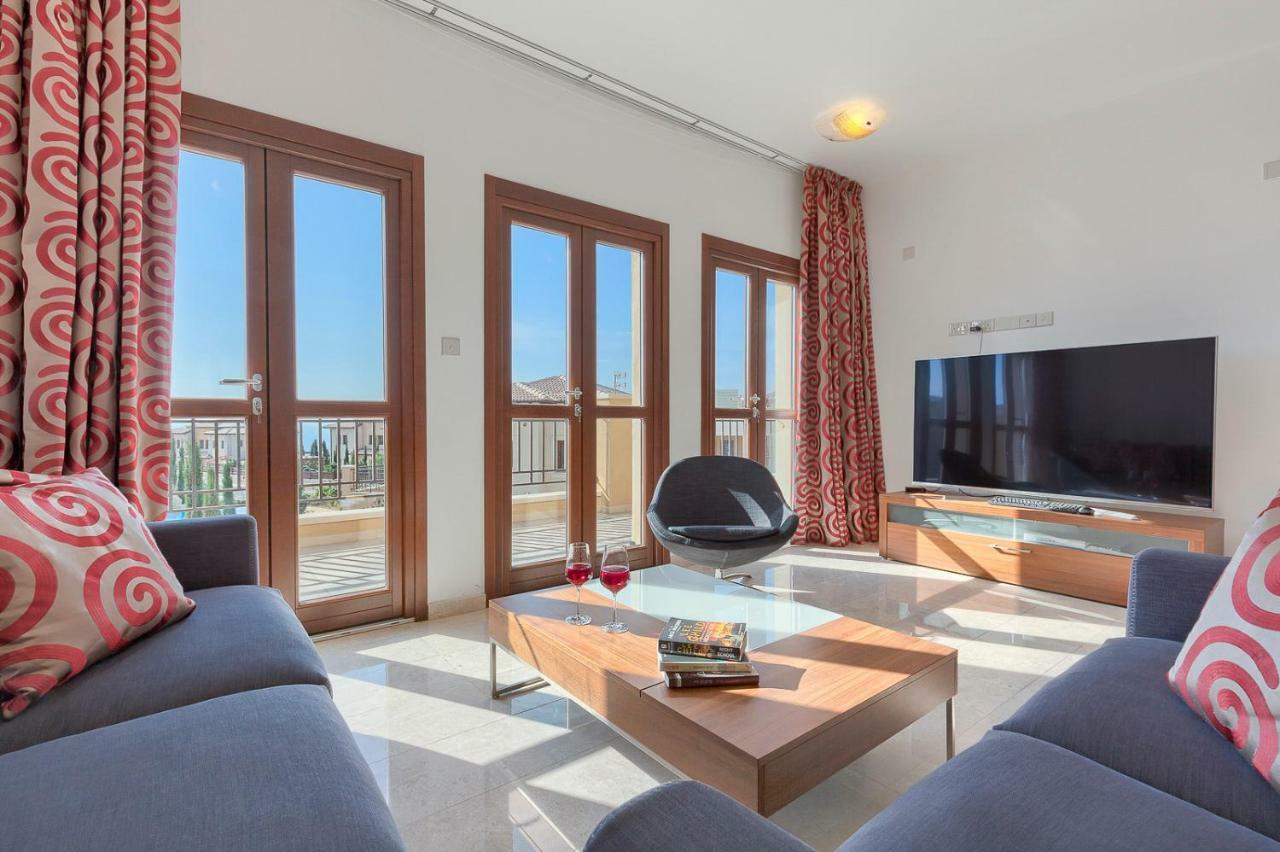 Aphrodite Hills - Premium Serviced