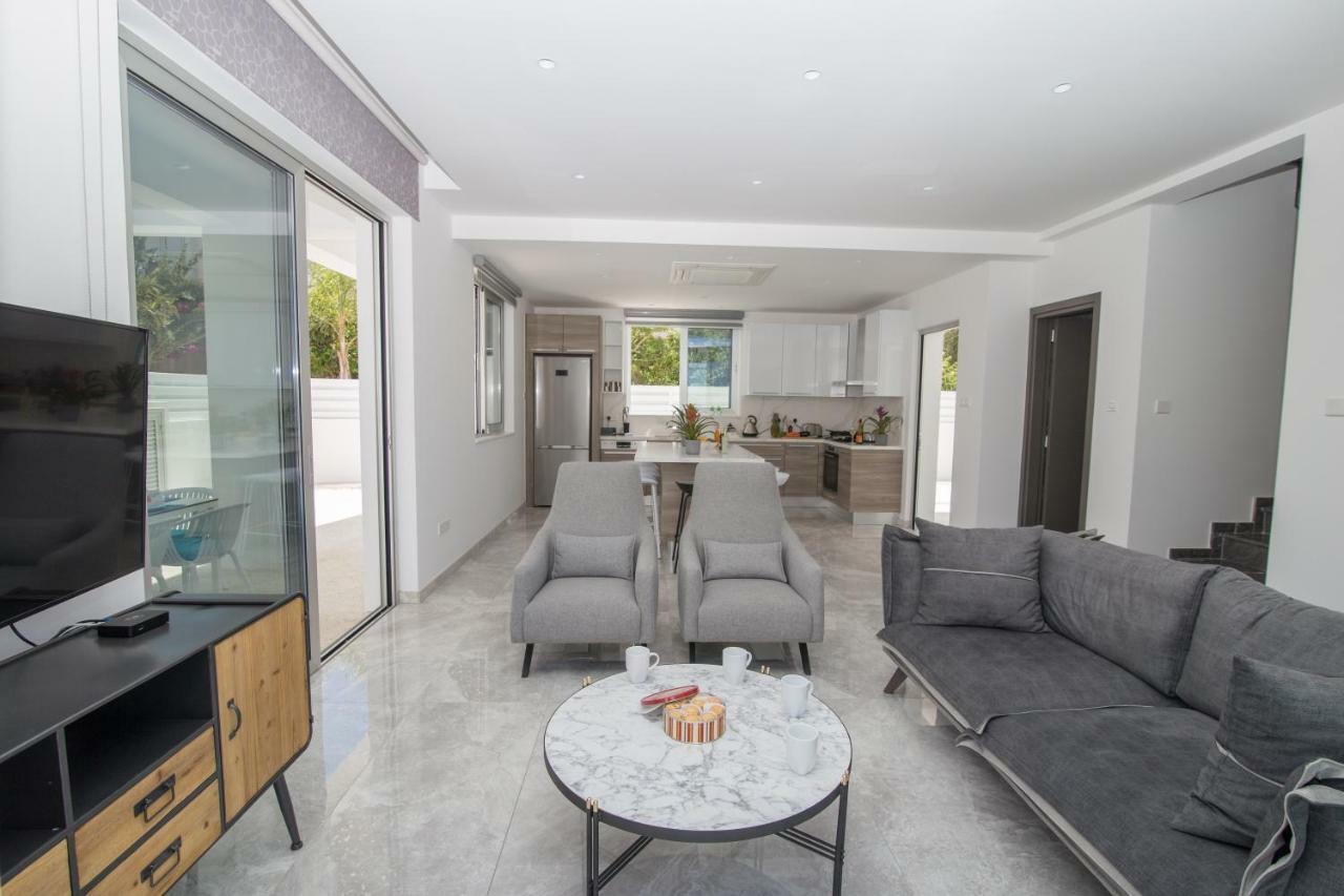 Fig Tree Bay Residences 1 Lantiana Villa Protaras