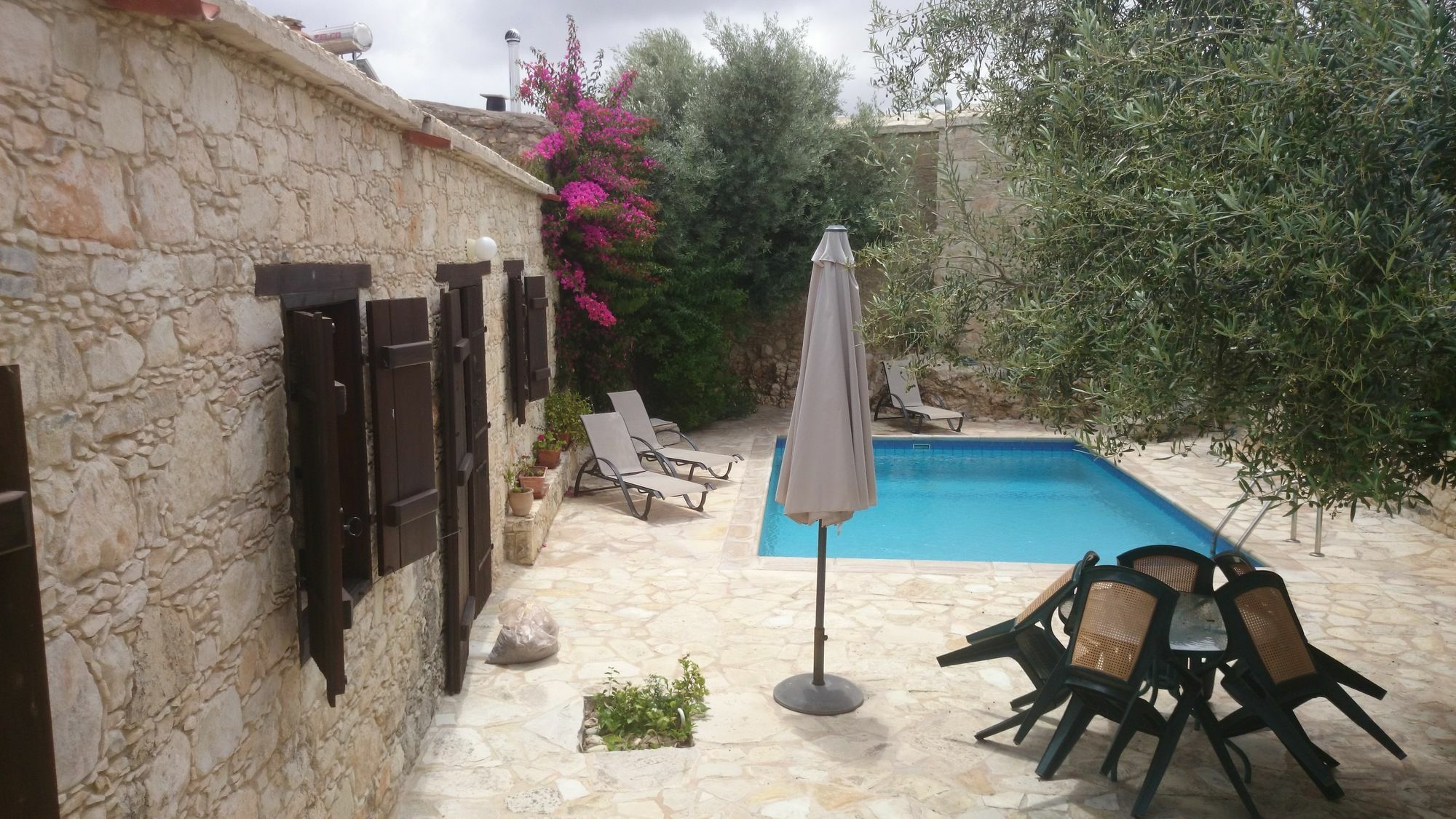 Kirithra Hotel 4*