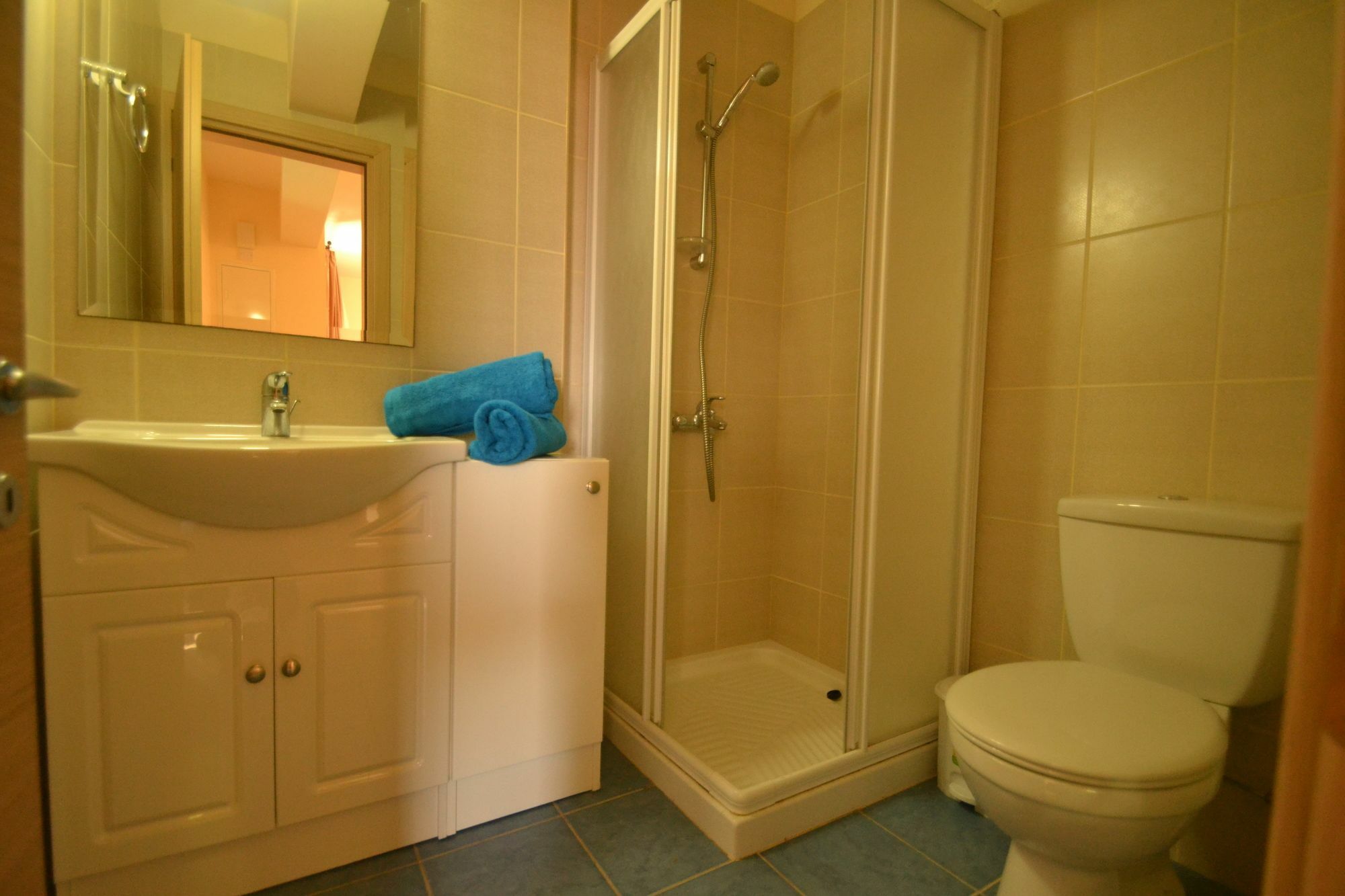 Thea Appartement Paralimni