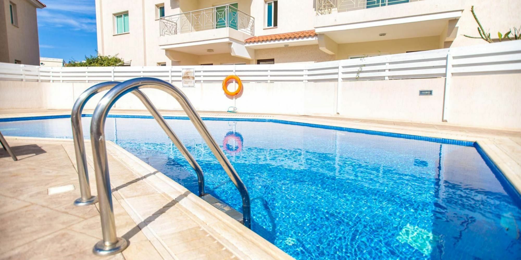 Oceanview Luxury 175 Pernera