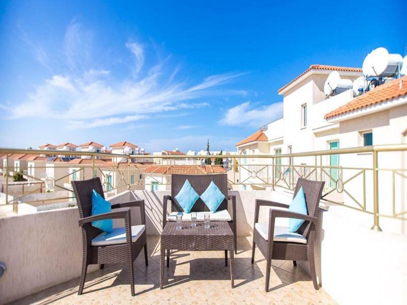 Oceanview Luxury 175 *