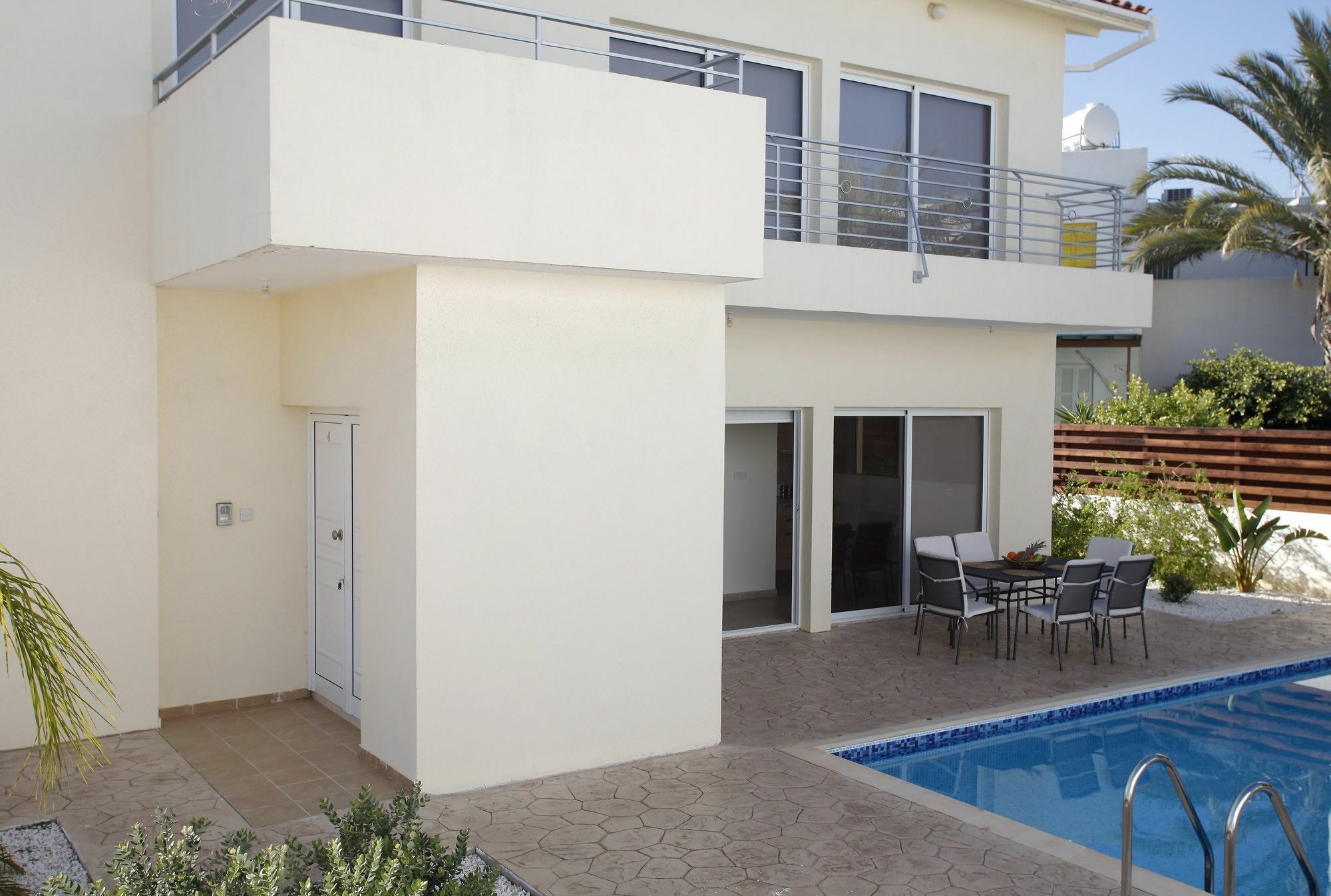Artemis Delfini Villa Protaras