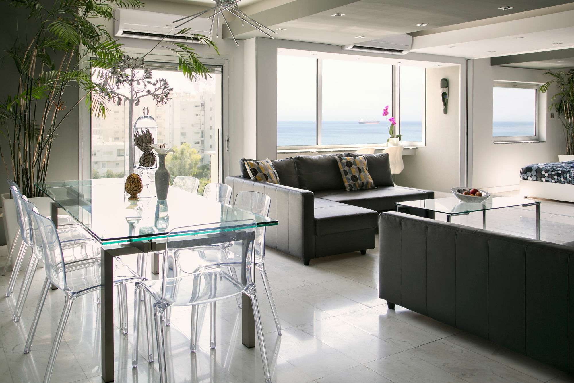Apartment Sea Business