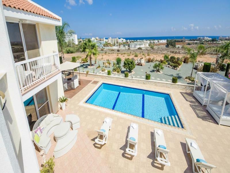 Oceanview Luxury 113 * Pernera