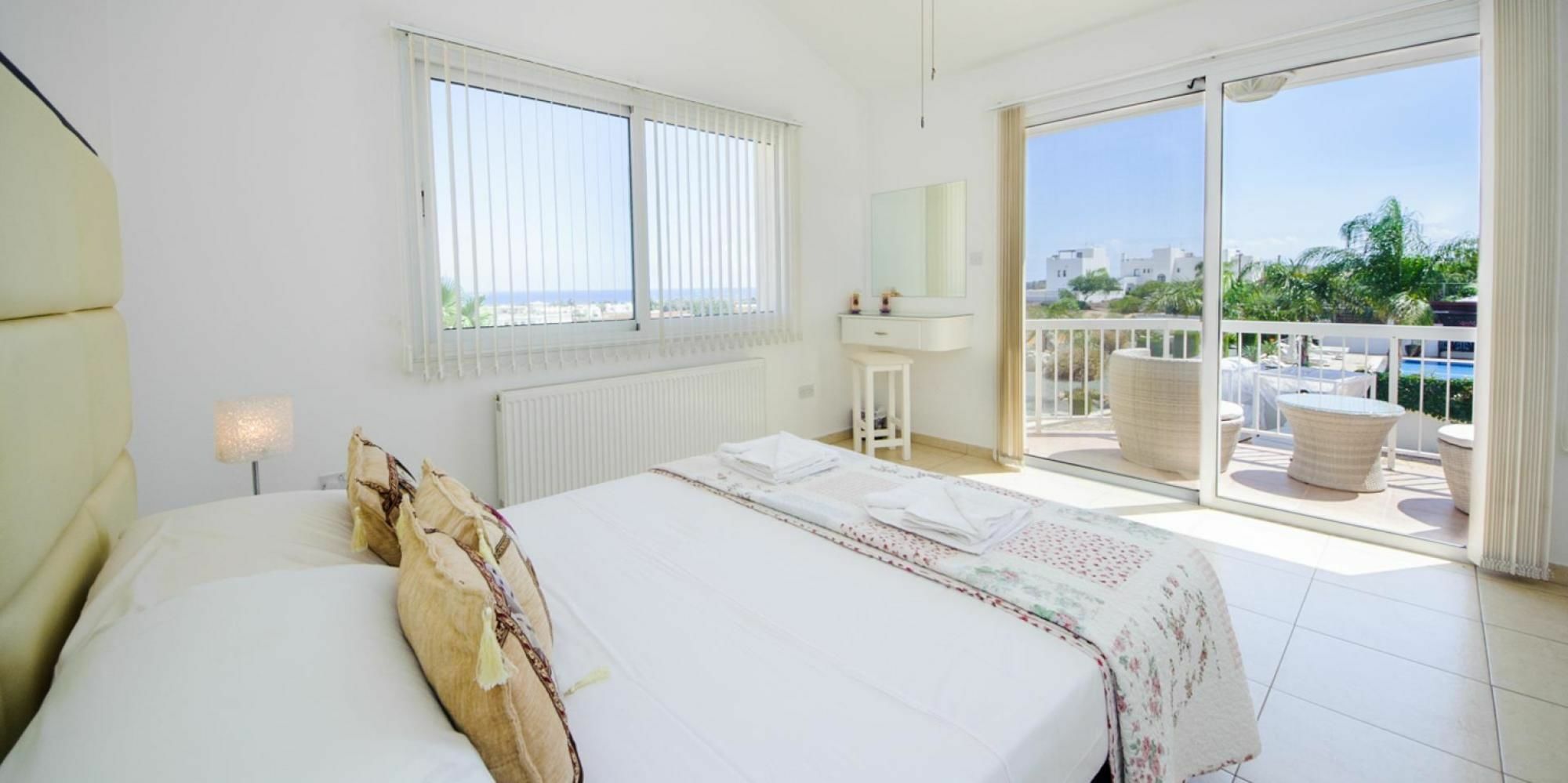 Apartment Oceanview Luxury 113 Pernera