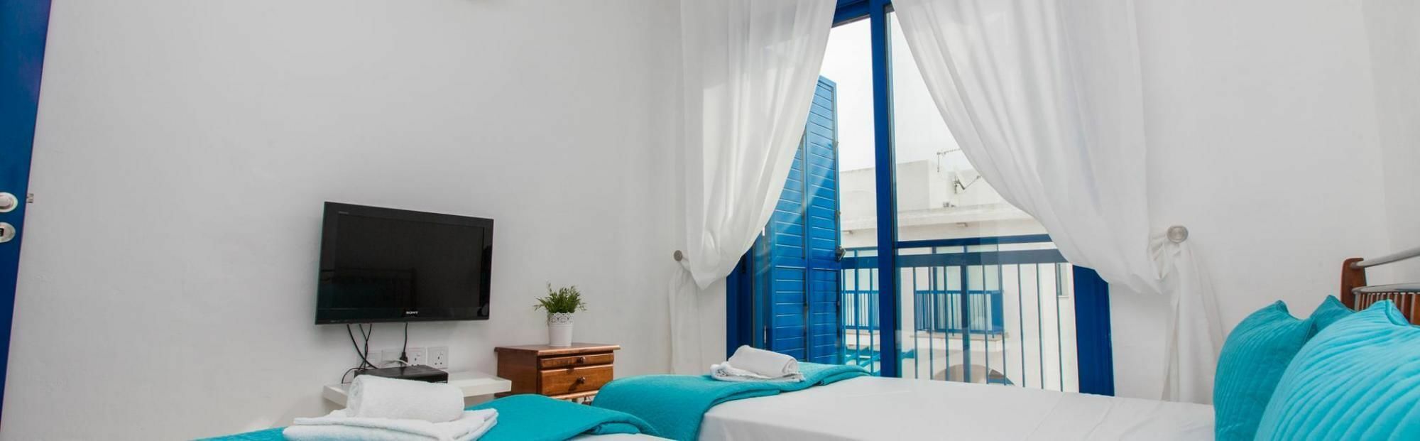 Oceanview 206 Villa Pernera