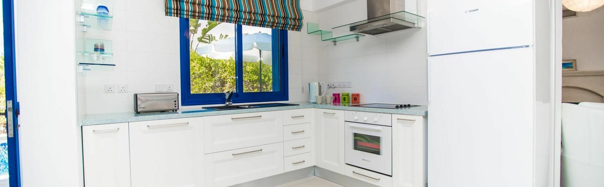 Oceanview 206 Pernera