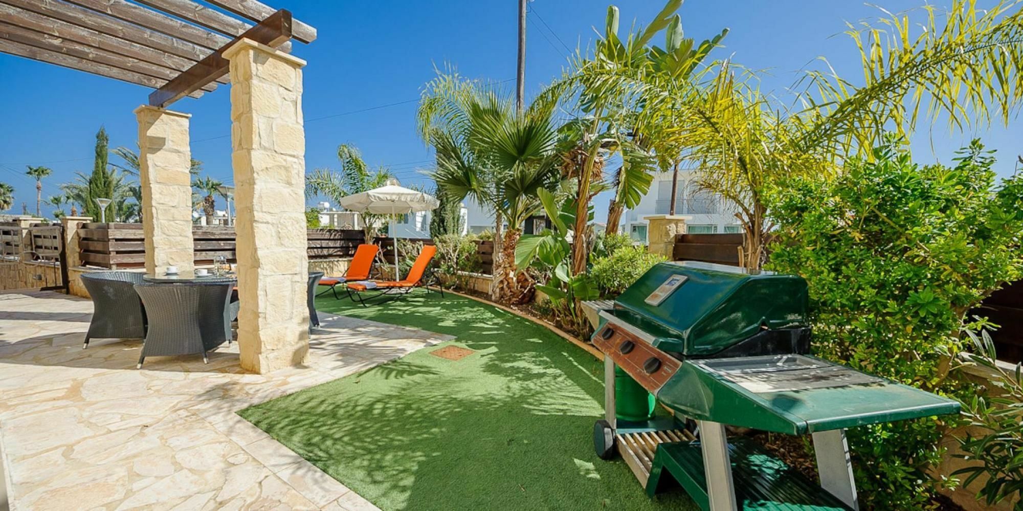 Rent Private 010 Villa Protaras