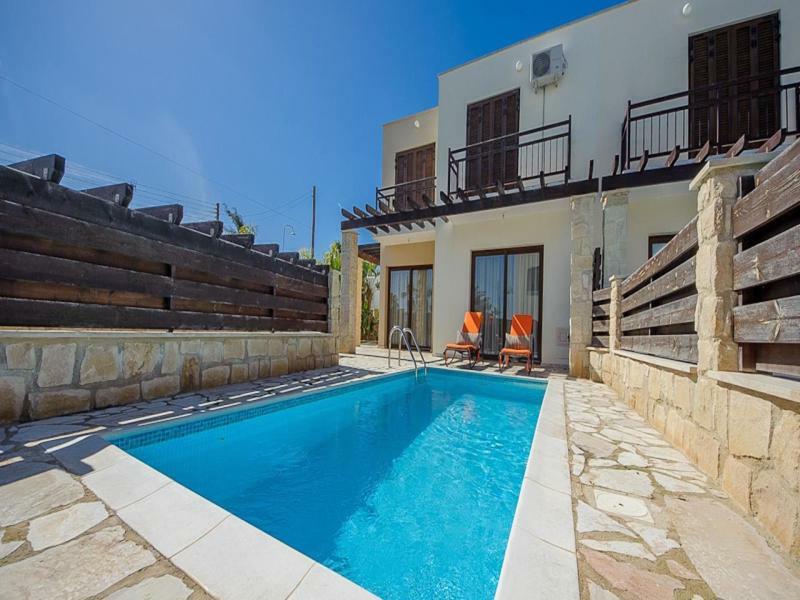 Rent Private 010 * Protaras