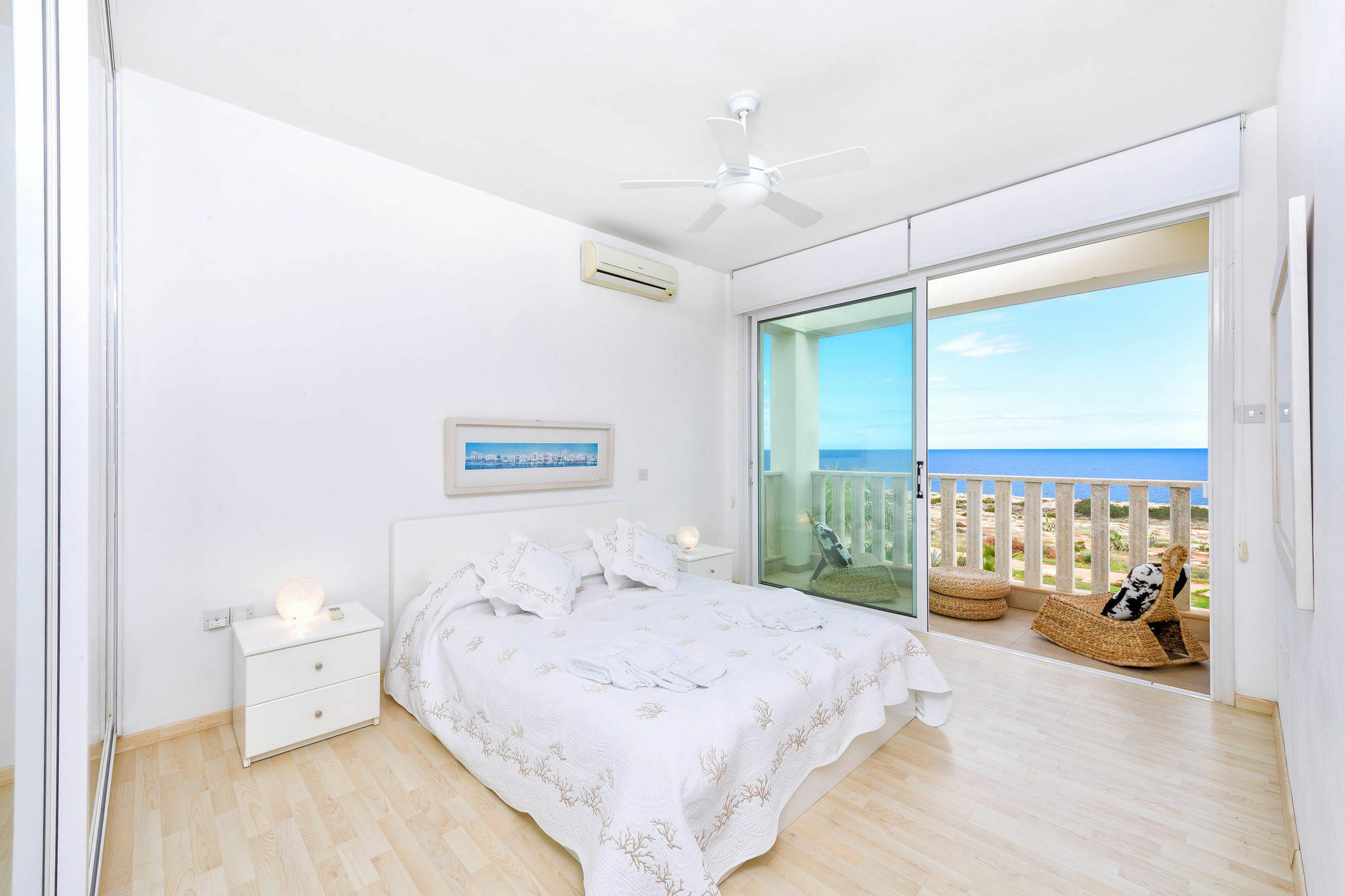 Villa Leonies By The Sea