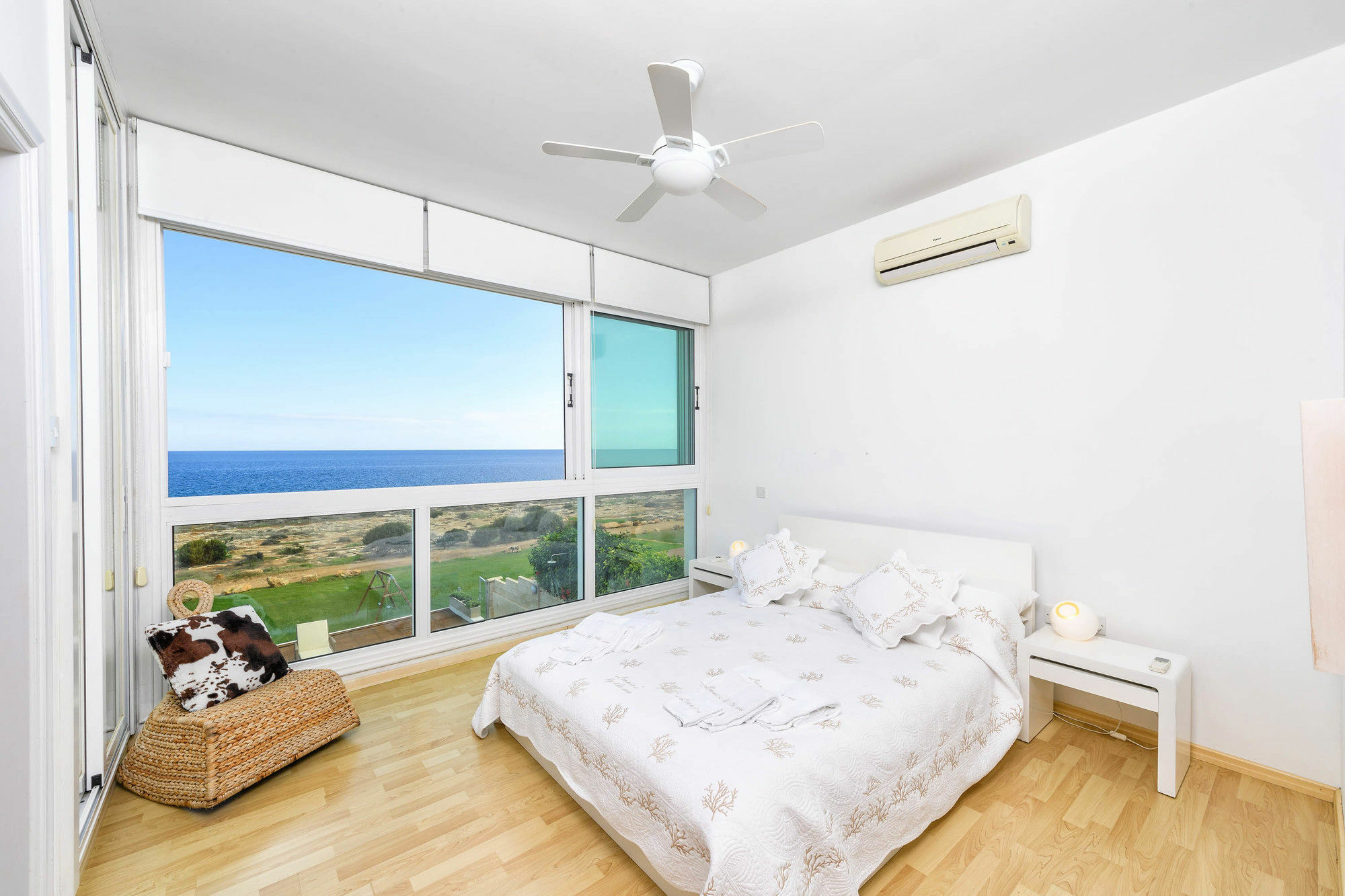 Villa Leonies By The Sea