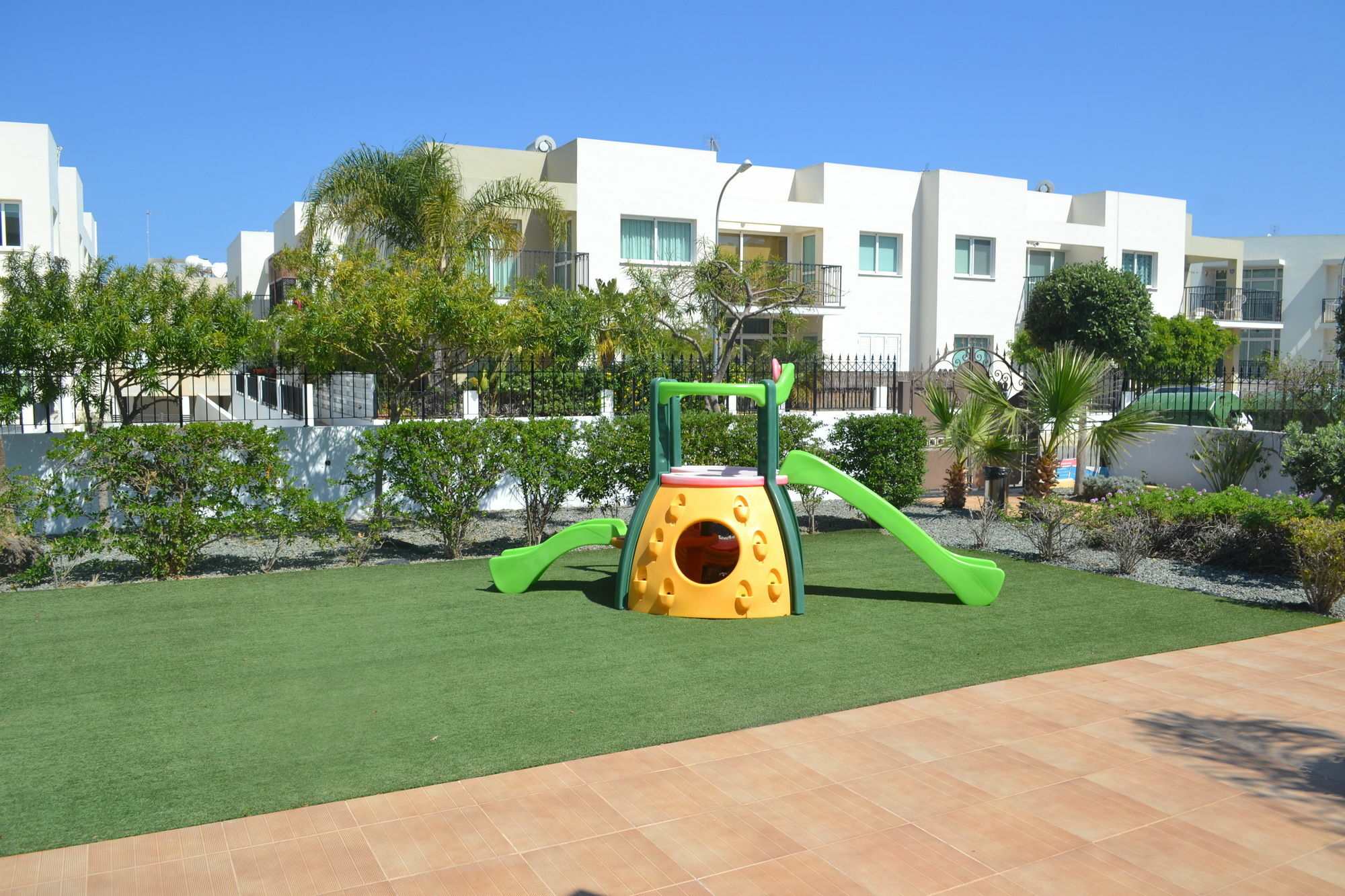 Kapparis Luxury