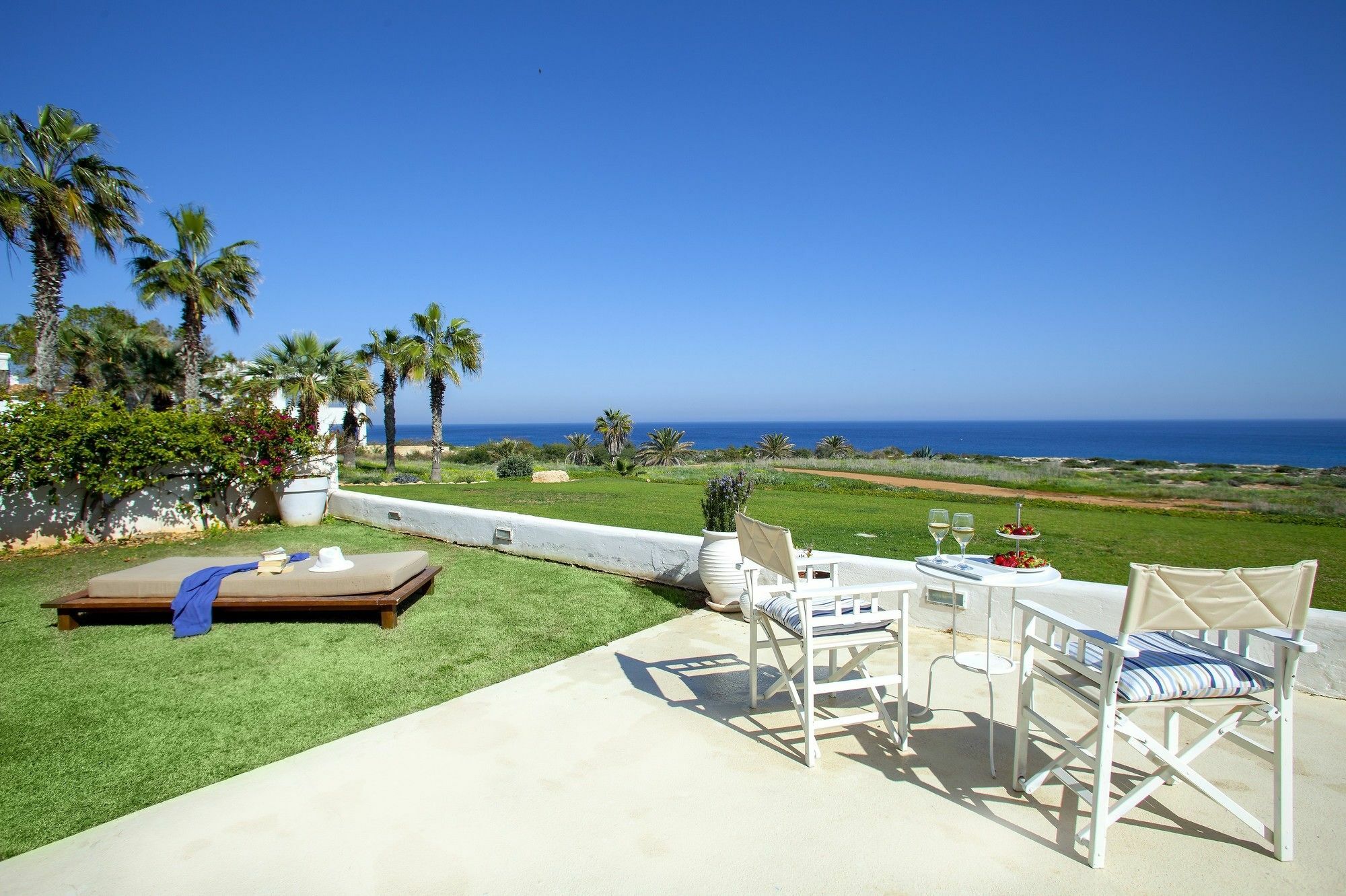 Seashore * Protaras