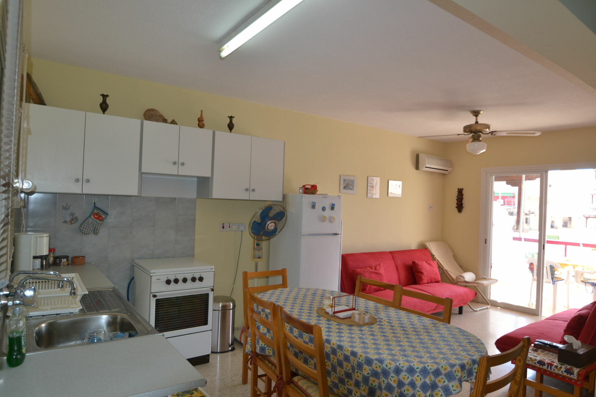 Apartment Solomos