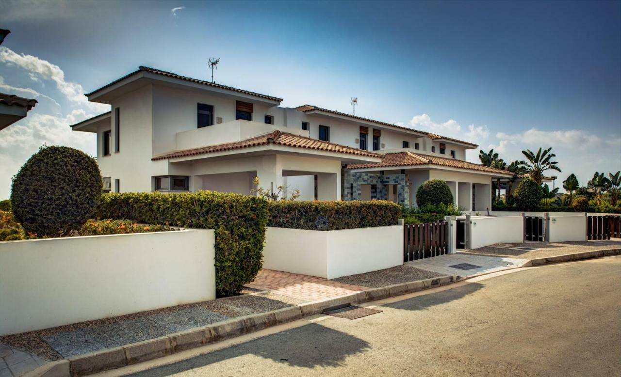 Atlantis Gardens Apartment