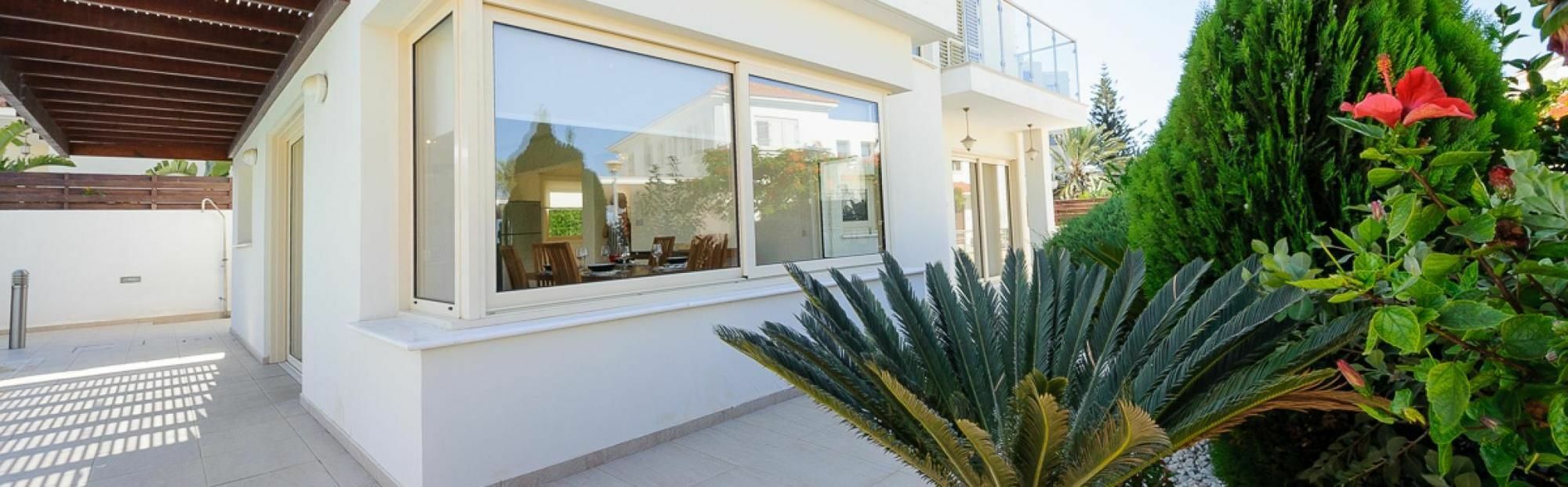 Oceanview Luxury 015 Pernera