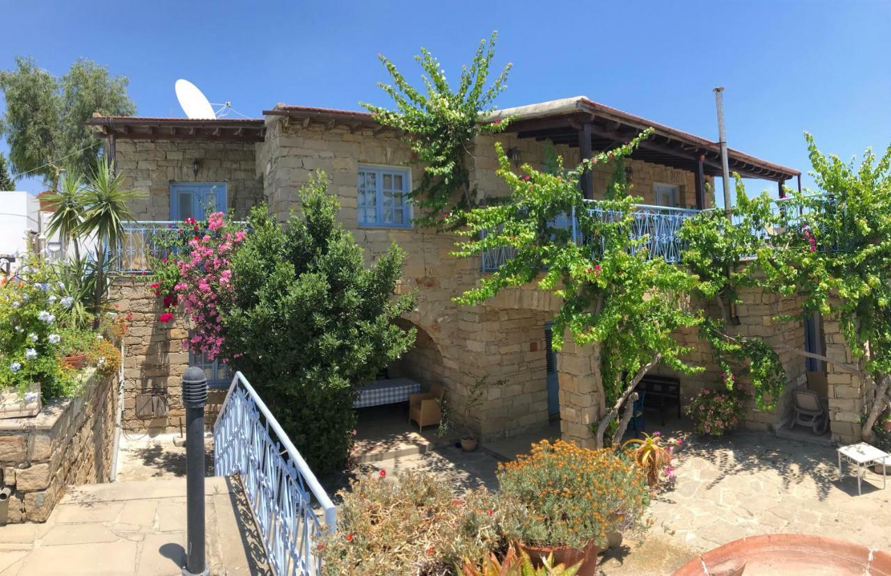Apartment Adamos