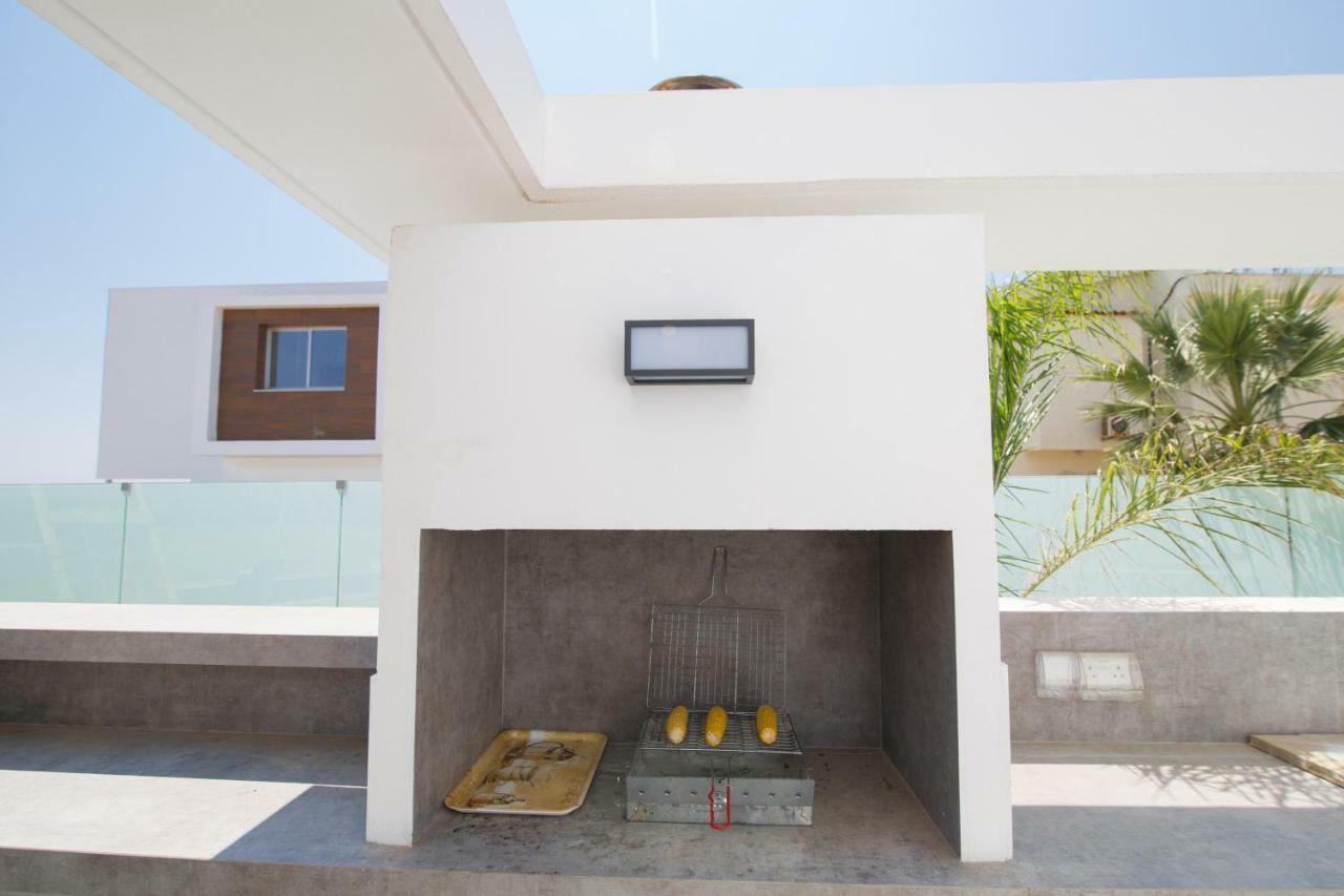 Lynn Boutique Beachfront Vakantiehuis Agia Napa