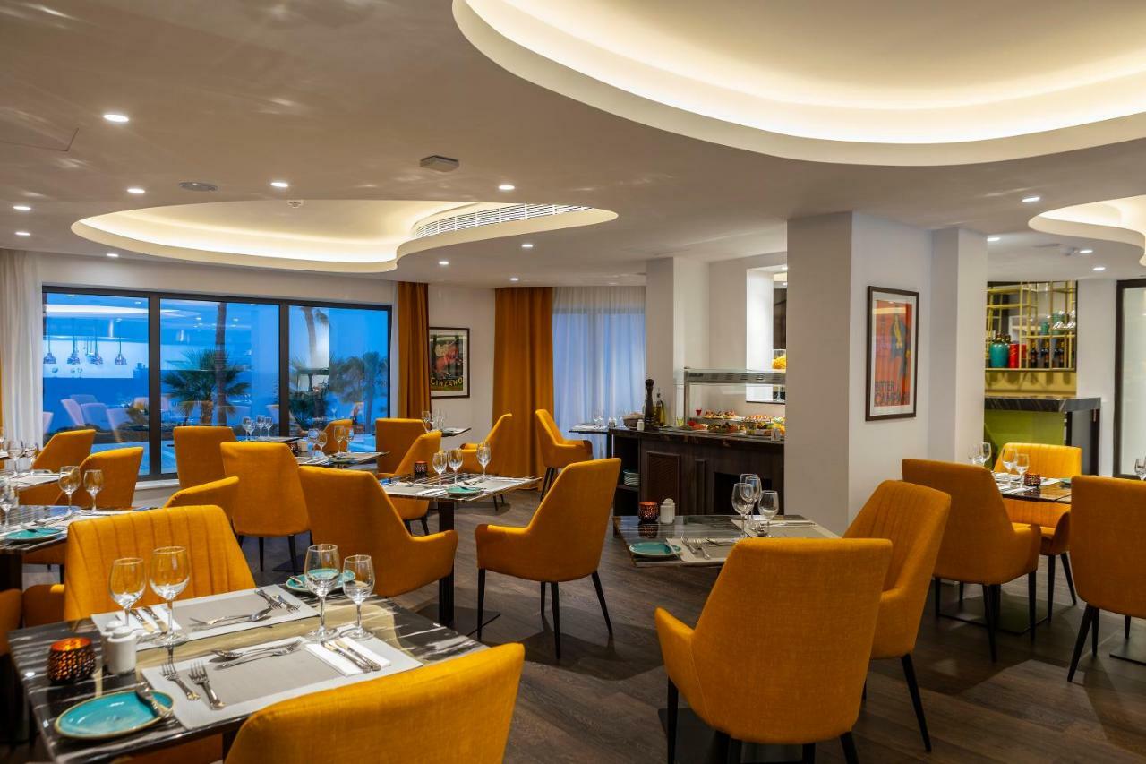 Leonardo Crystal Cove & - Adults Only