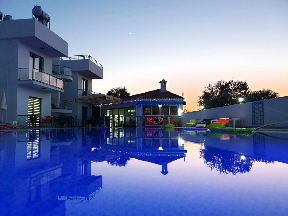 Metin Apartment *