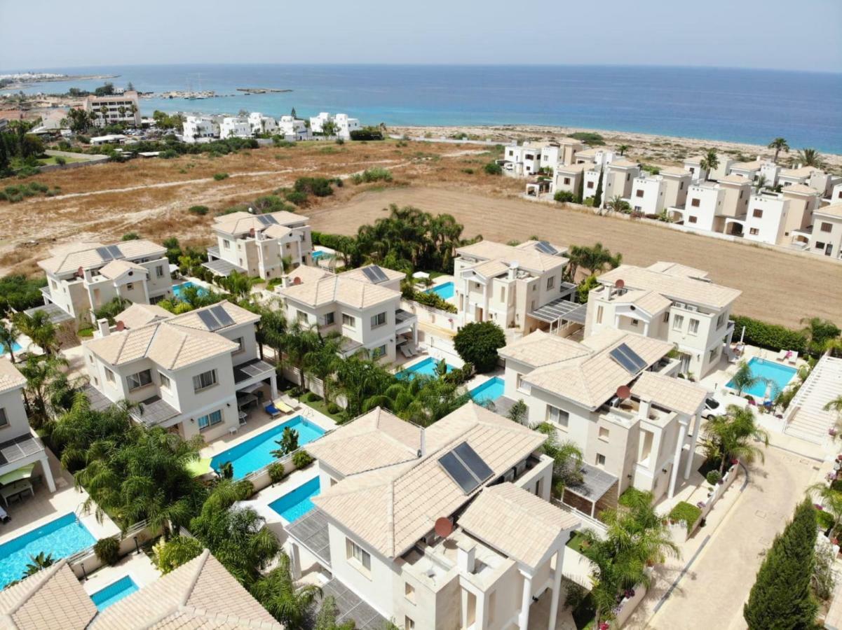 Villa Anthorina 13 *