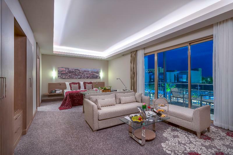 Concorde Luxury & Casino Convention Resort 5*