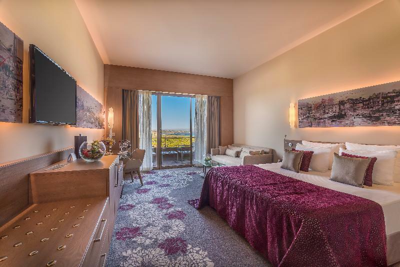 Concorde Luxury & Casino Convention Resort