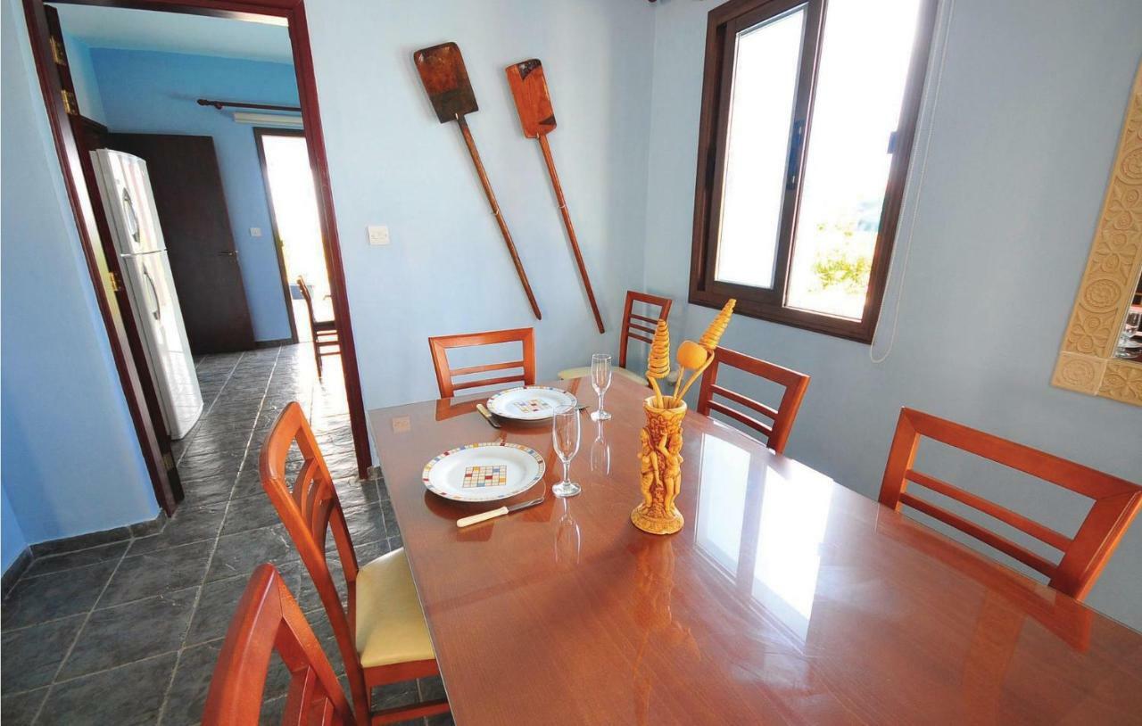 Holiday home Beautiful In Pegia-paphos With Wifi