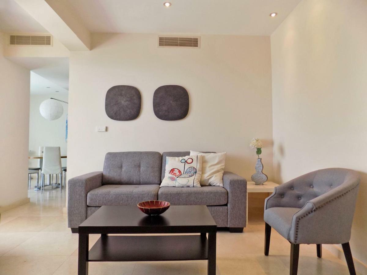 Apartment 2b Seafront Boutique Finikoudes Beach *
