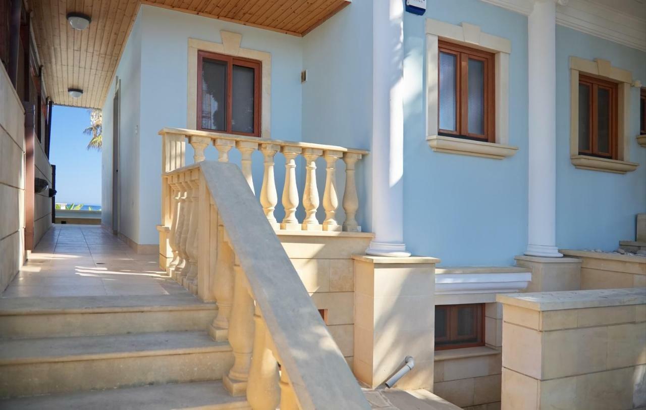 Villa Beachfront Limassol