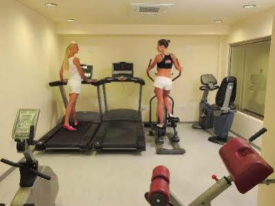 Aparthotel Euronapa 3*